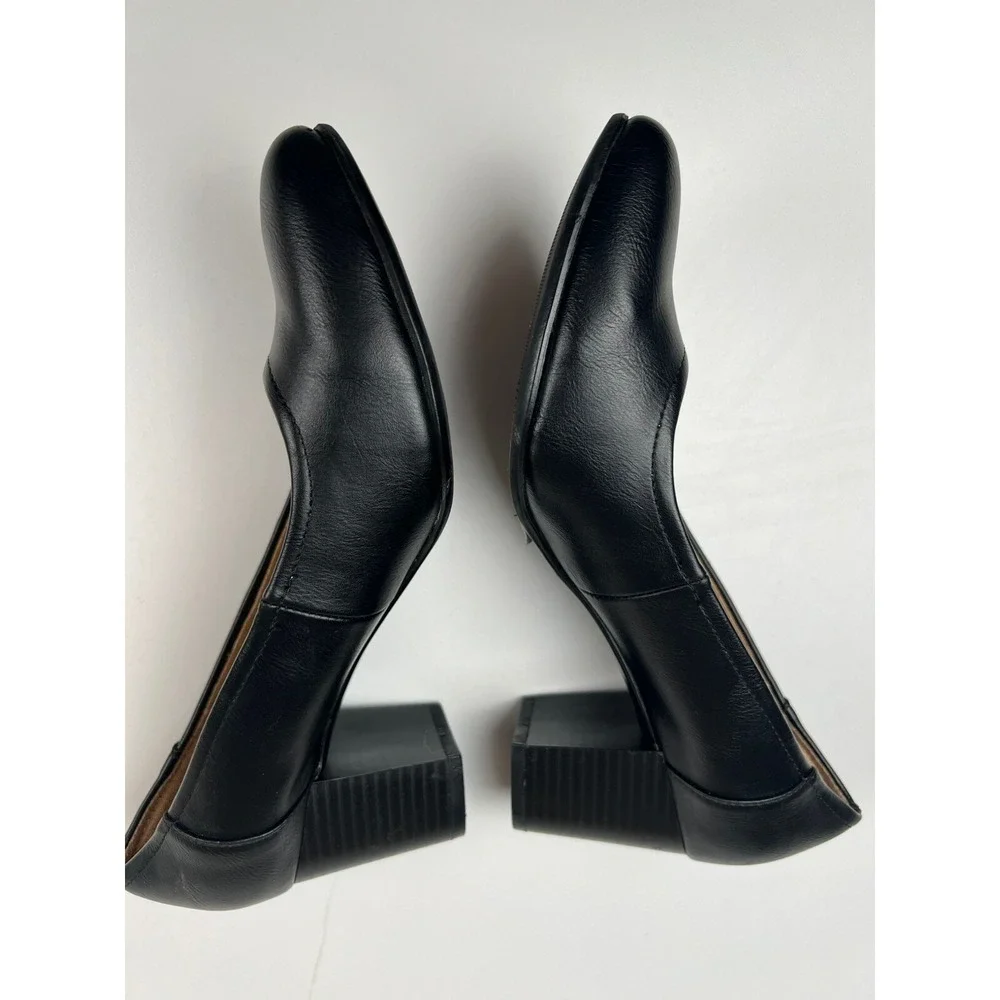Naturalizer Neema Pumps Low Block Heel Almond Toe Vegan Leather Black Size 7.5 M